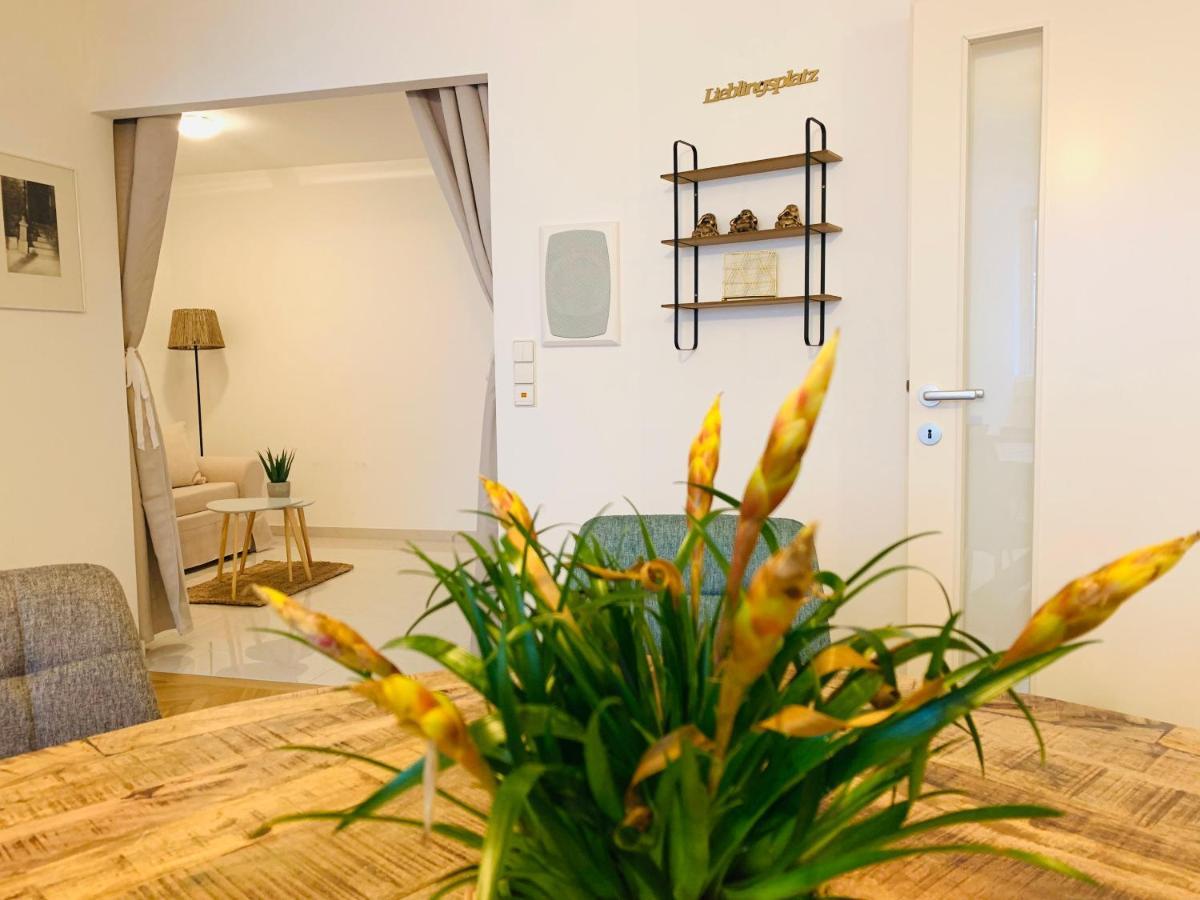 Ruhige Wohnung Im Gasometer Wien *Wifi*U3*Netflix* Luaran gambar